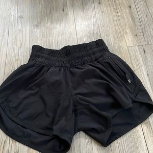 4’ black lululemon shorts